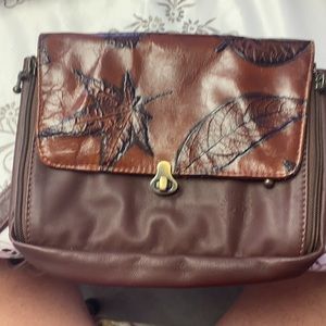 Real leather leaf crossbody! Carry a work of art!